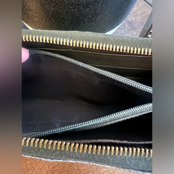 Gucci Guccissima Continental Wallet - Picture 9 of 12